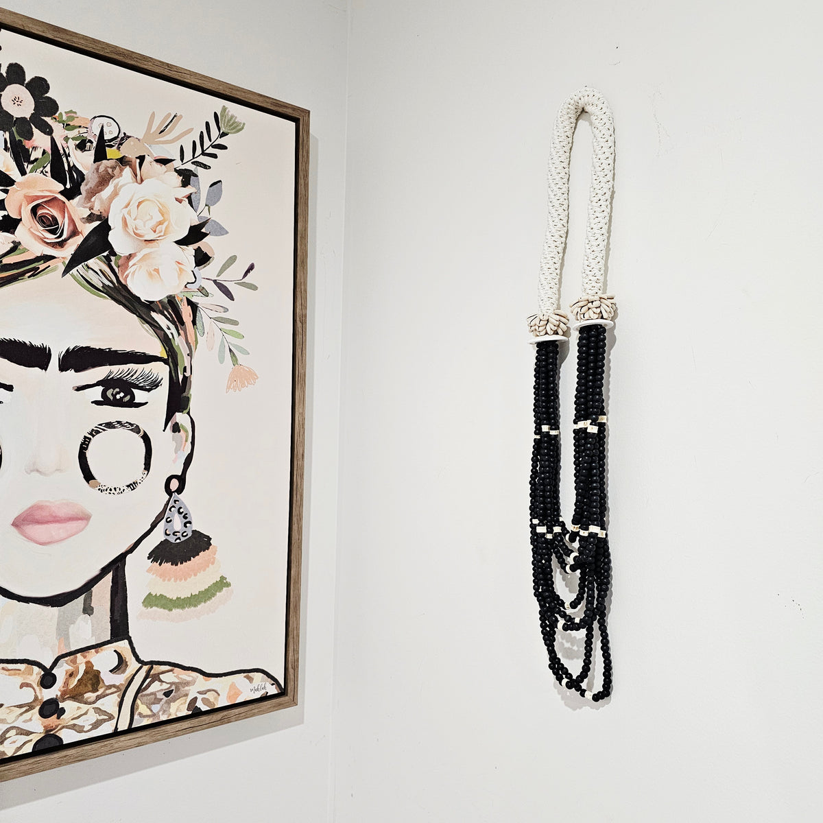 Navajo Shell Wall Necklace | Tassel