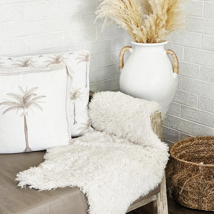 Maverick Wooly Faux Fur Throw