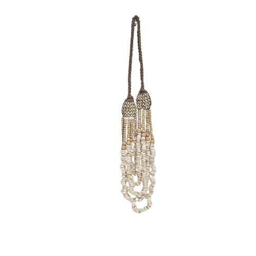 Kehlani Shell Wall Necklace