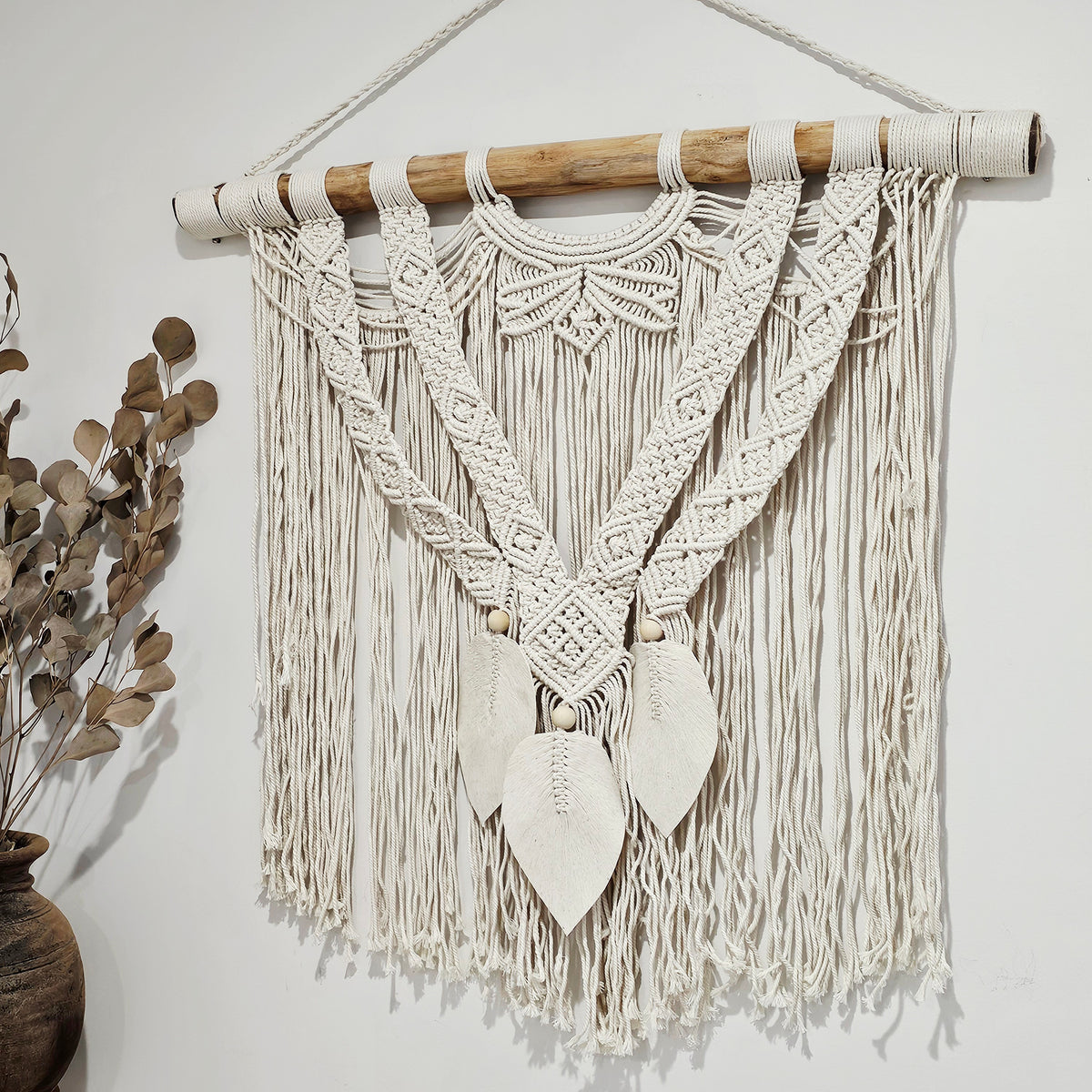 Indie Macrame Wall Hanging | Vanilla