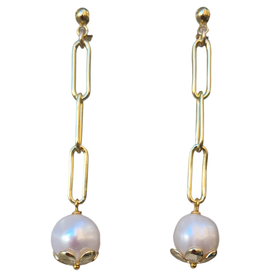 Freshwater Pearl Paperclip Stud Earrings Gold