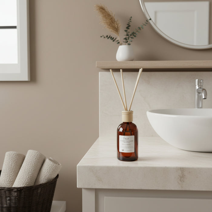 Coastal Home Fragrance Amber Jar Diffuser with natural reeds for home interiors