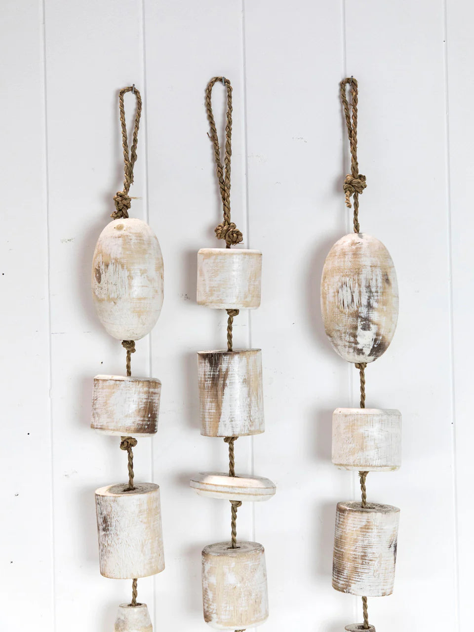 Drift Wooden Buoy Garland | Whitewash