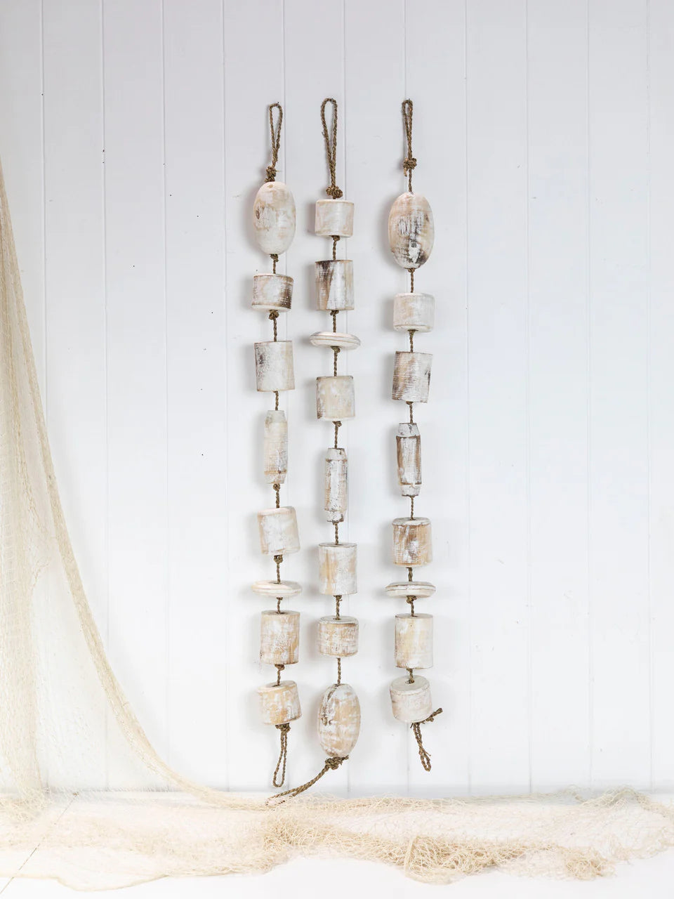 Drift Wooden Buoy Garland | Whitewash