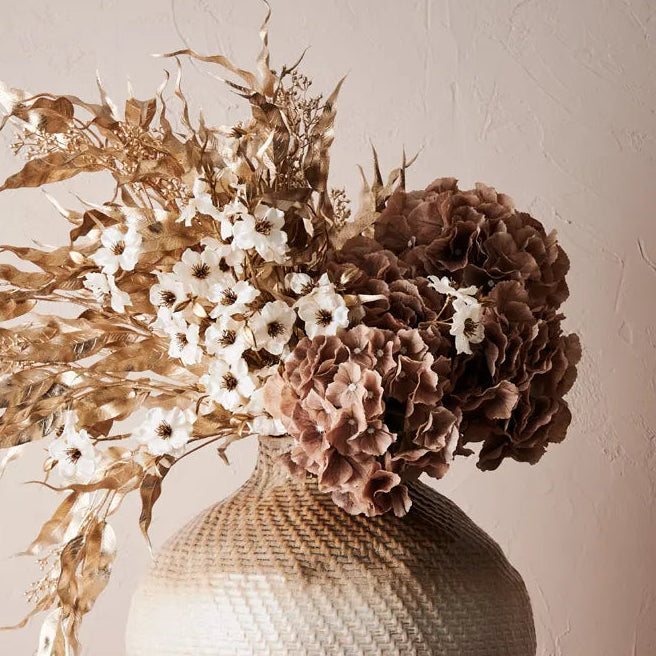 Hydrangea Stem | Coffee