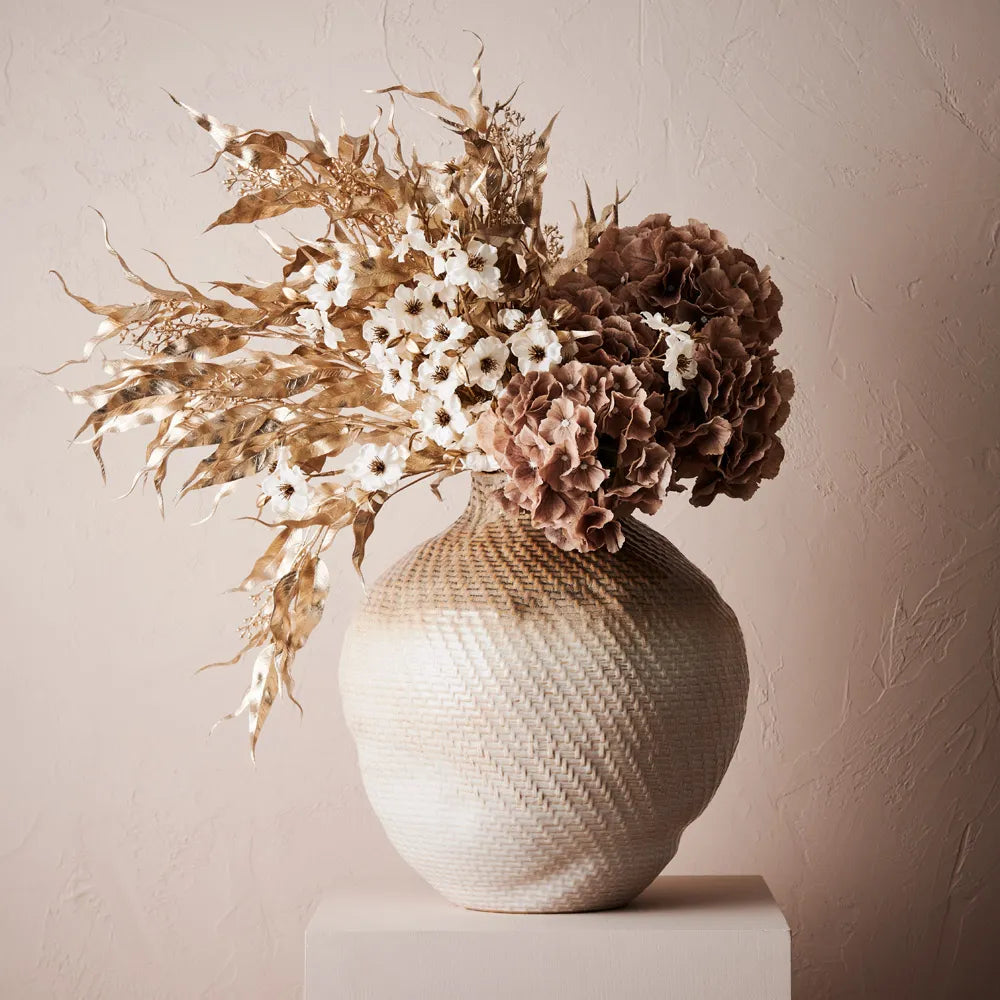 Hydrangea Stem | Coffee