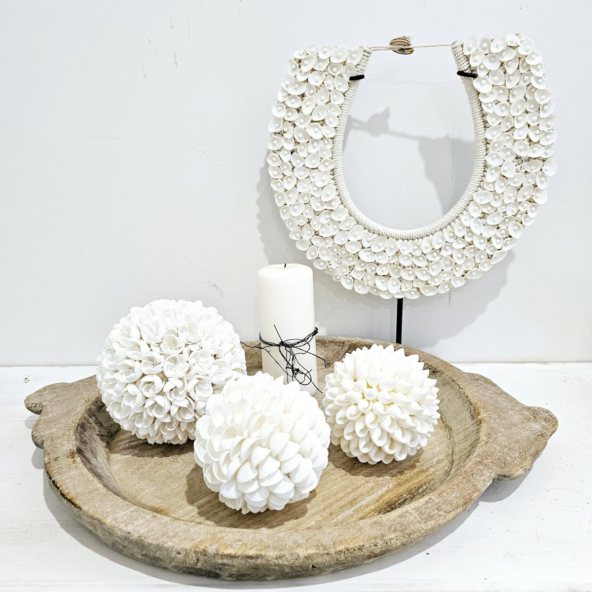 Decorative White Shell Ball