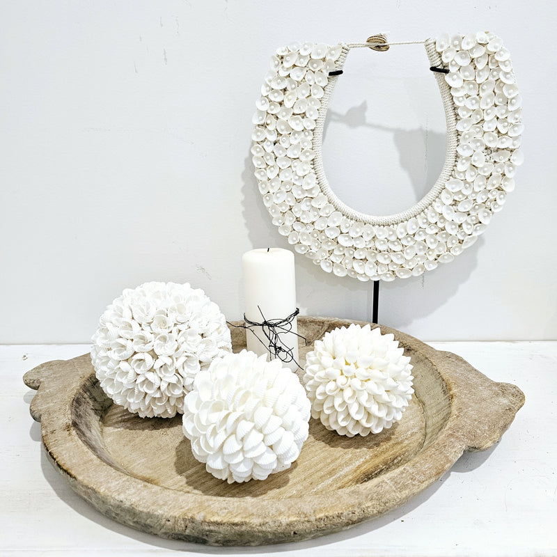 Decorative White Shell Ball
