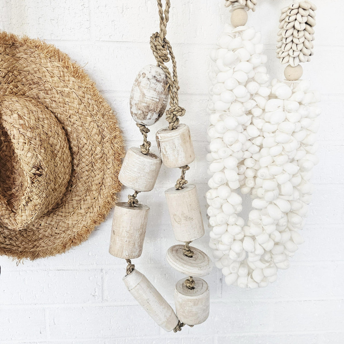 Drift Wooden Buoy Garland | Whitewash