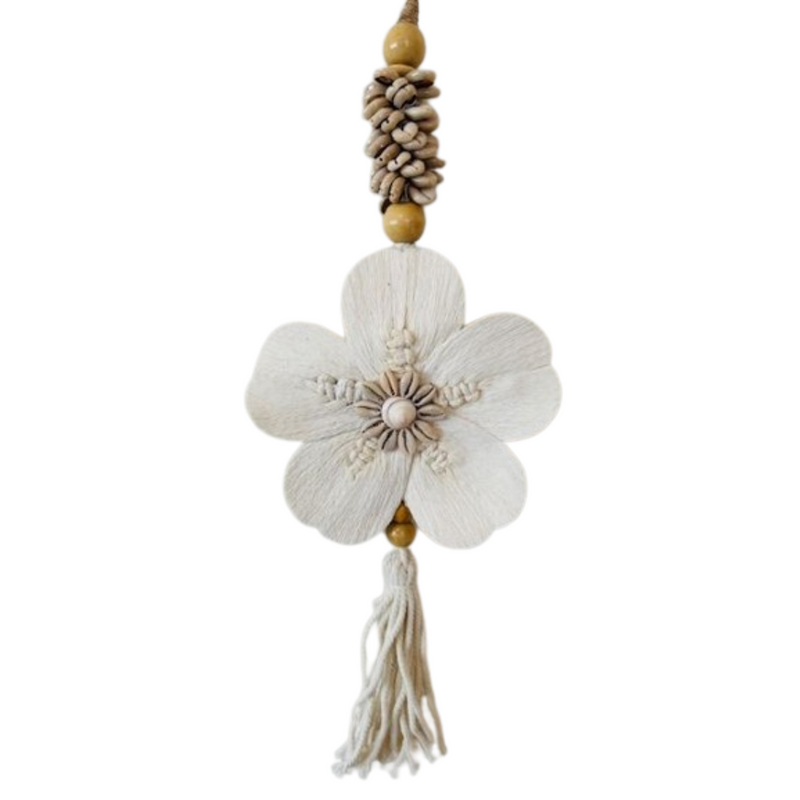 Chantilly Boho Petal Wall Necklace | Natural