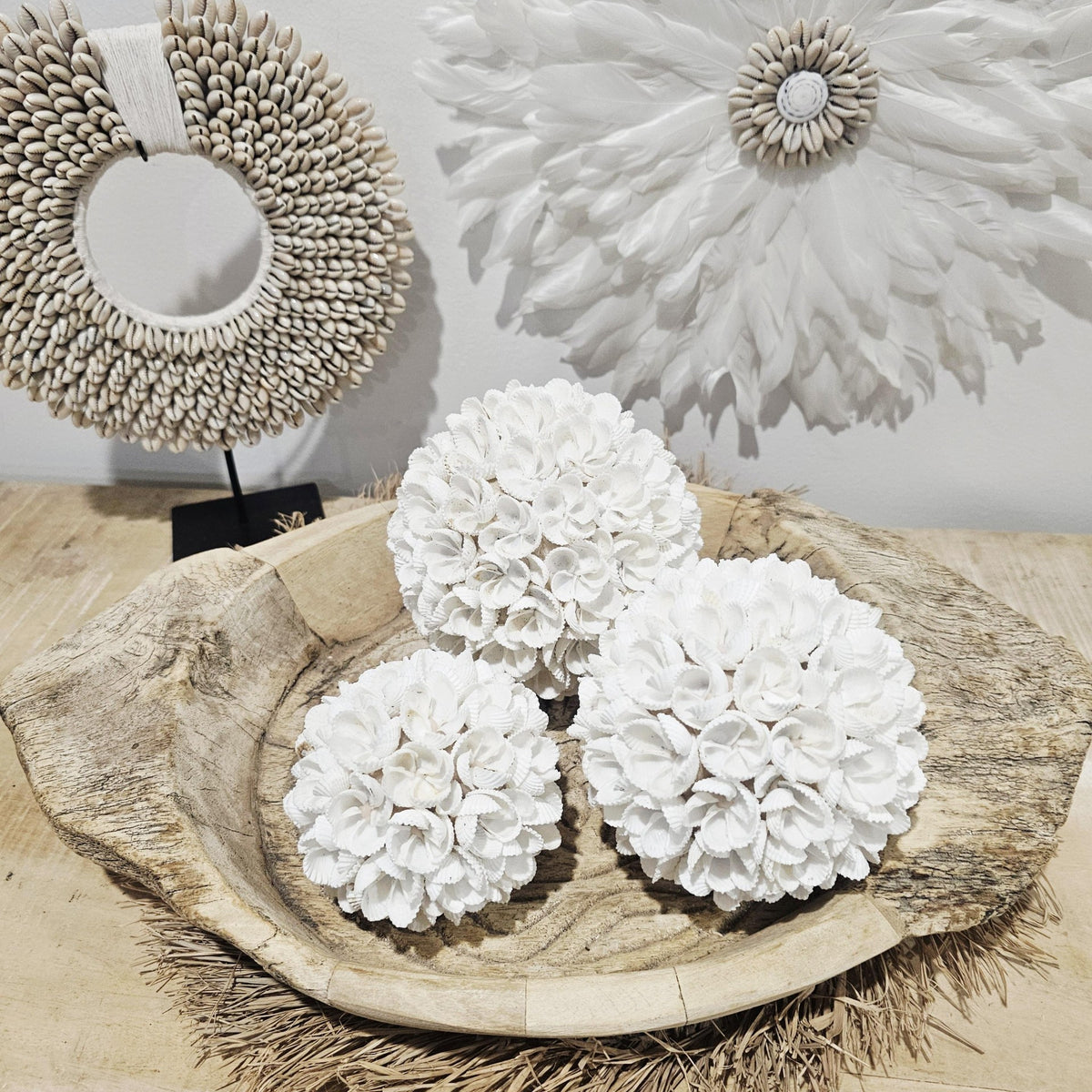 Frangipani Shell Ball | Medium