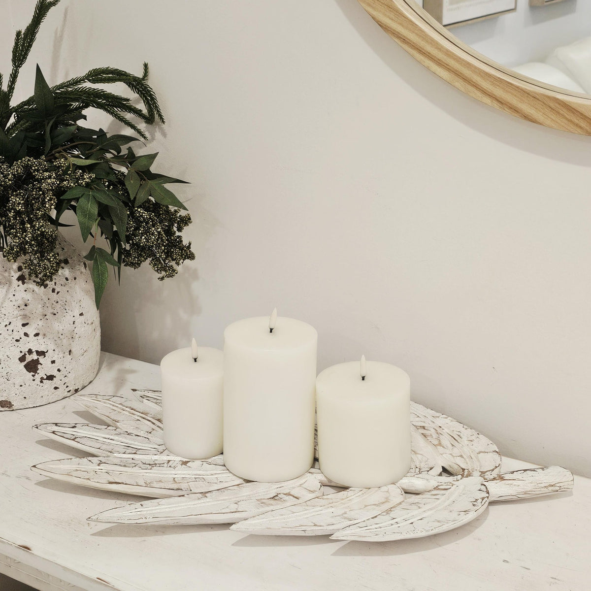 Bangalow Carved Palm Leaf Tray