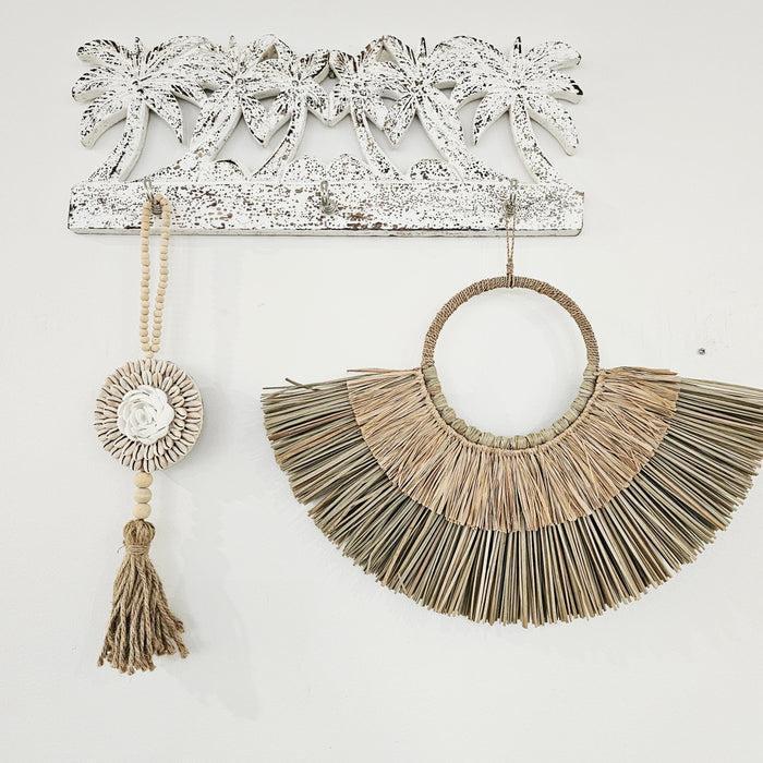 Leilani Shell Halo Wall Necklace | Natural