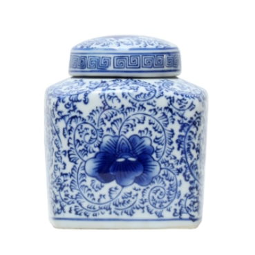 Chinoiserie blue and white ginger jar
