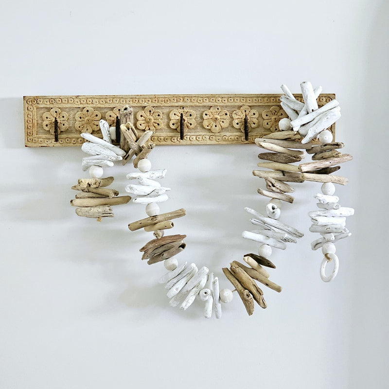 Beachside Driftwood Garland | White + Natural