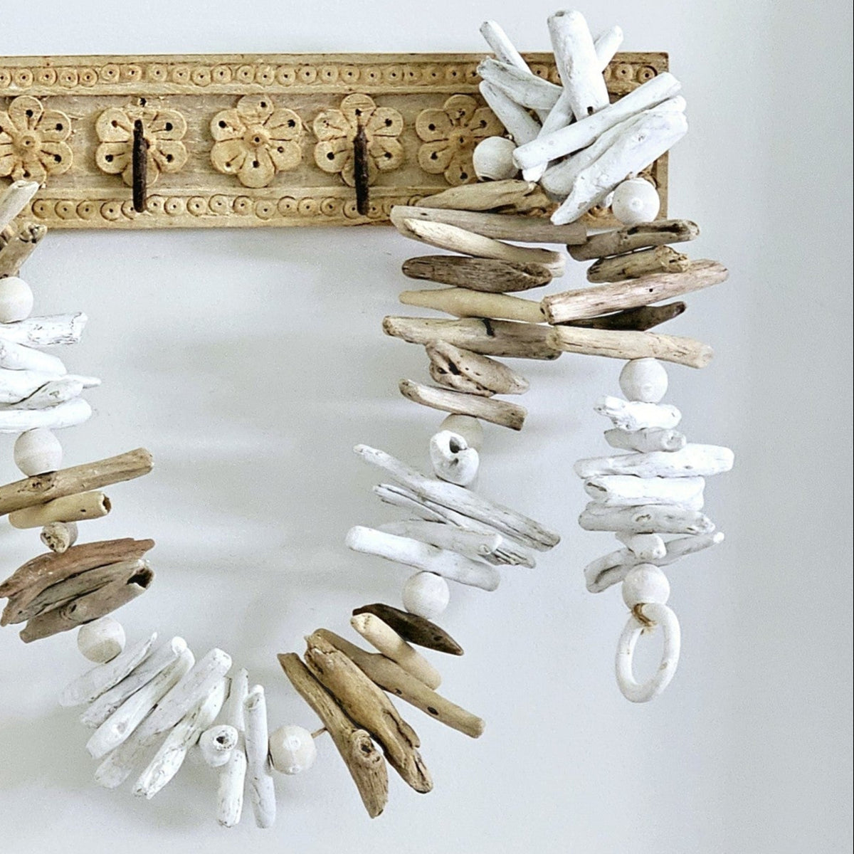 Beachside Driftwood Garland | White + Natural