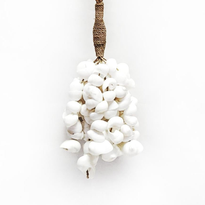 Immani Shell Garland Tassel