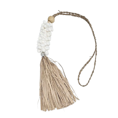 Tiki Shell + Raffia Tassel