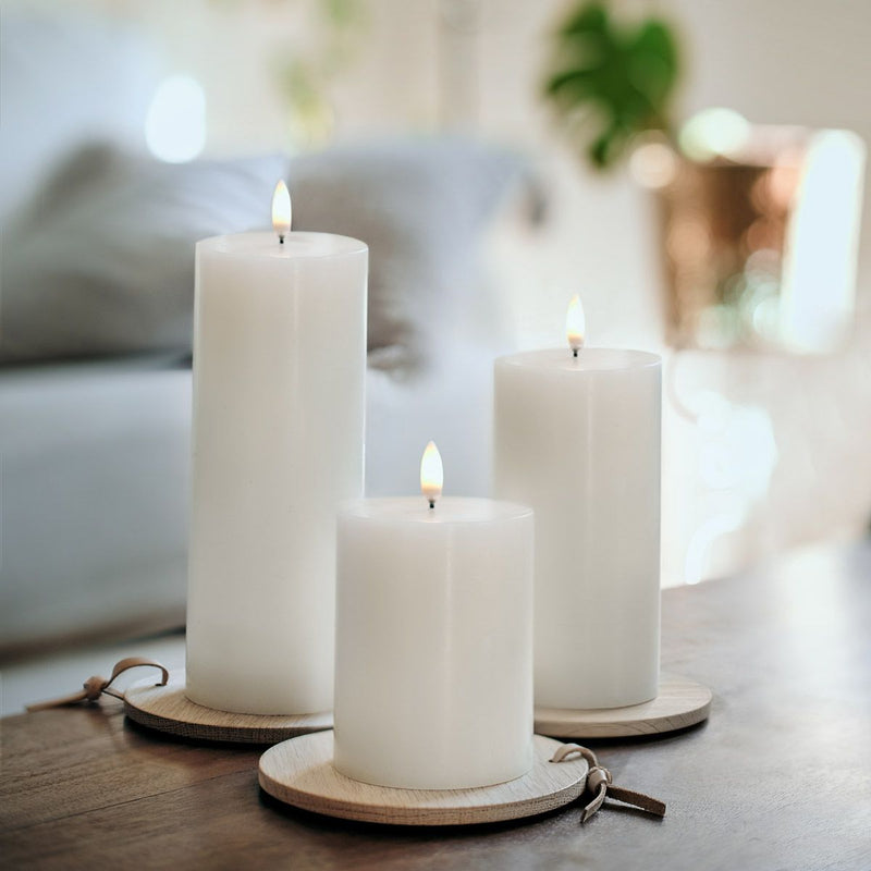 Luxe Pillar Flameless Candle Nordic White 10 cm x 10 cm - Luxe Coastal Home